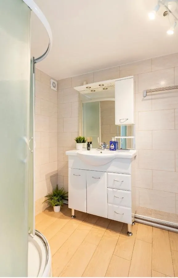 Cosy Apartment Antwerpen Center2  Antwerp